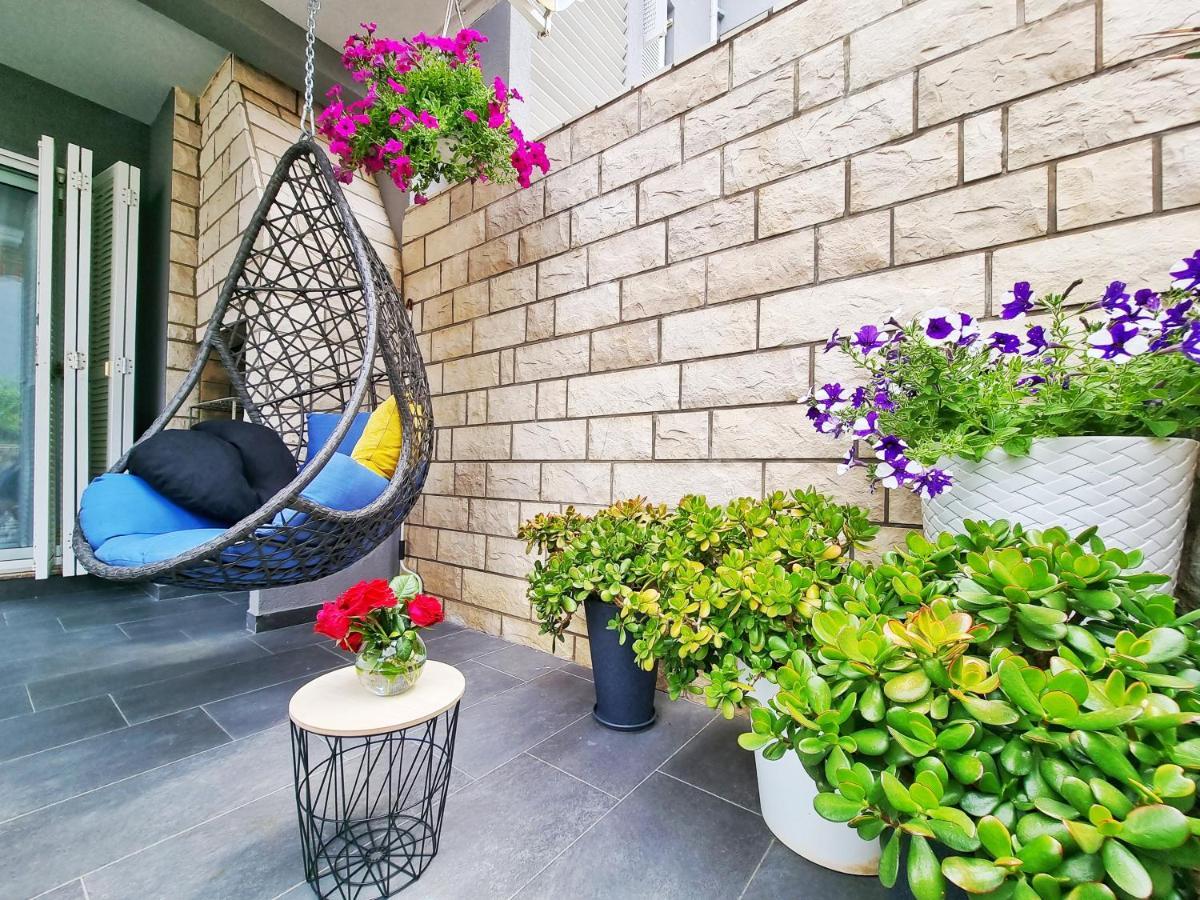 Deluxe Novalja Apartamento Exterior foto